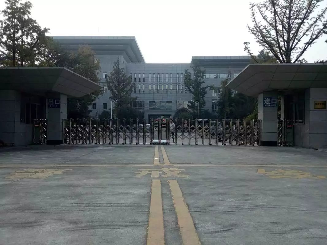 齐齐哈尔铁锋区齐齐哈尔铁锋区四川消防总队伸缩门